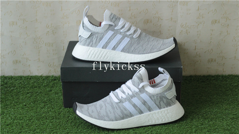 Real Boost Adidas NMD R2 Primeknit BY9520